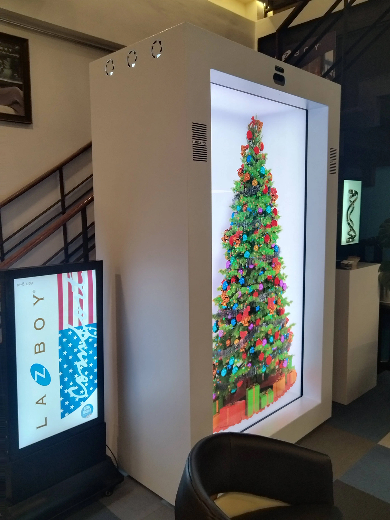 4K Transparent Display Cabinet